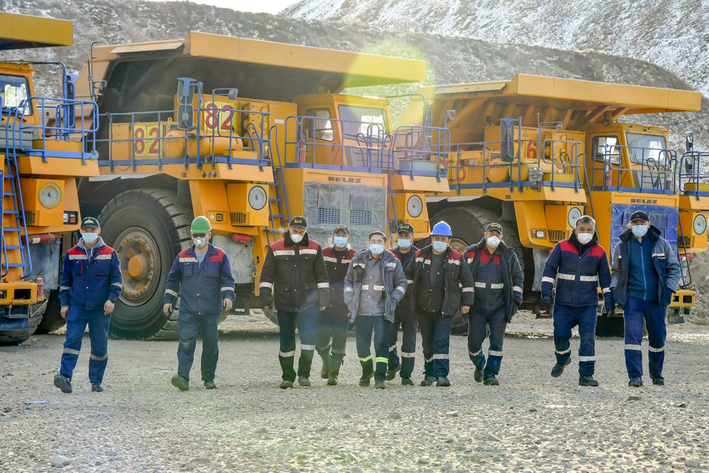 Ажилтнуудад зориулсан бүтээлч ажлууд зохион байгуулж байна