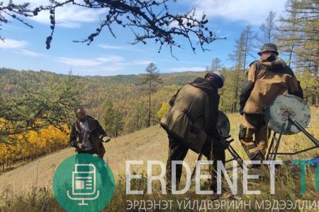 Оросын геологичид Эрдэнэтийн дүүрэгт хүдрийн илрэл судалж байна