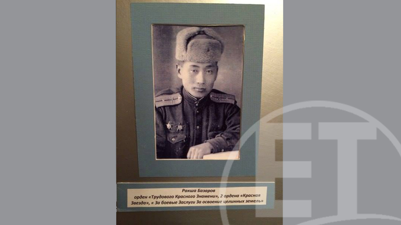 Тойргийн хороонд тасралтгүй ажилласан дарга