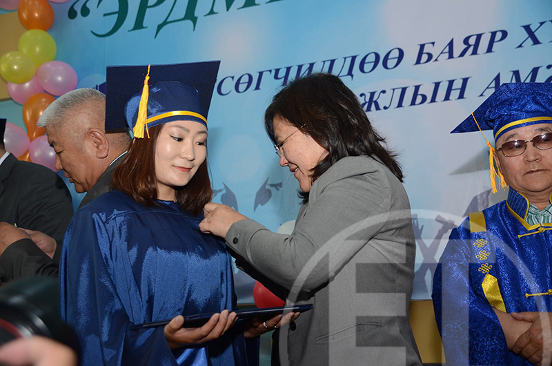 Онц сурлагатан ажлын байртай боллоо