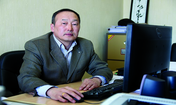 Н.Энхболд: Үйлдвэрлэлийн бүсэд иргэний үнэмлэхээр нэвтэрнэ