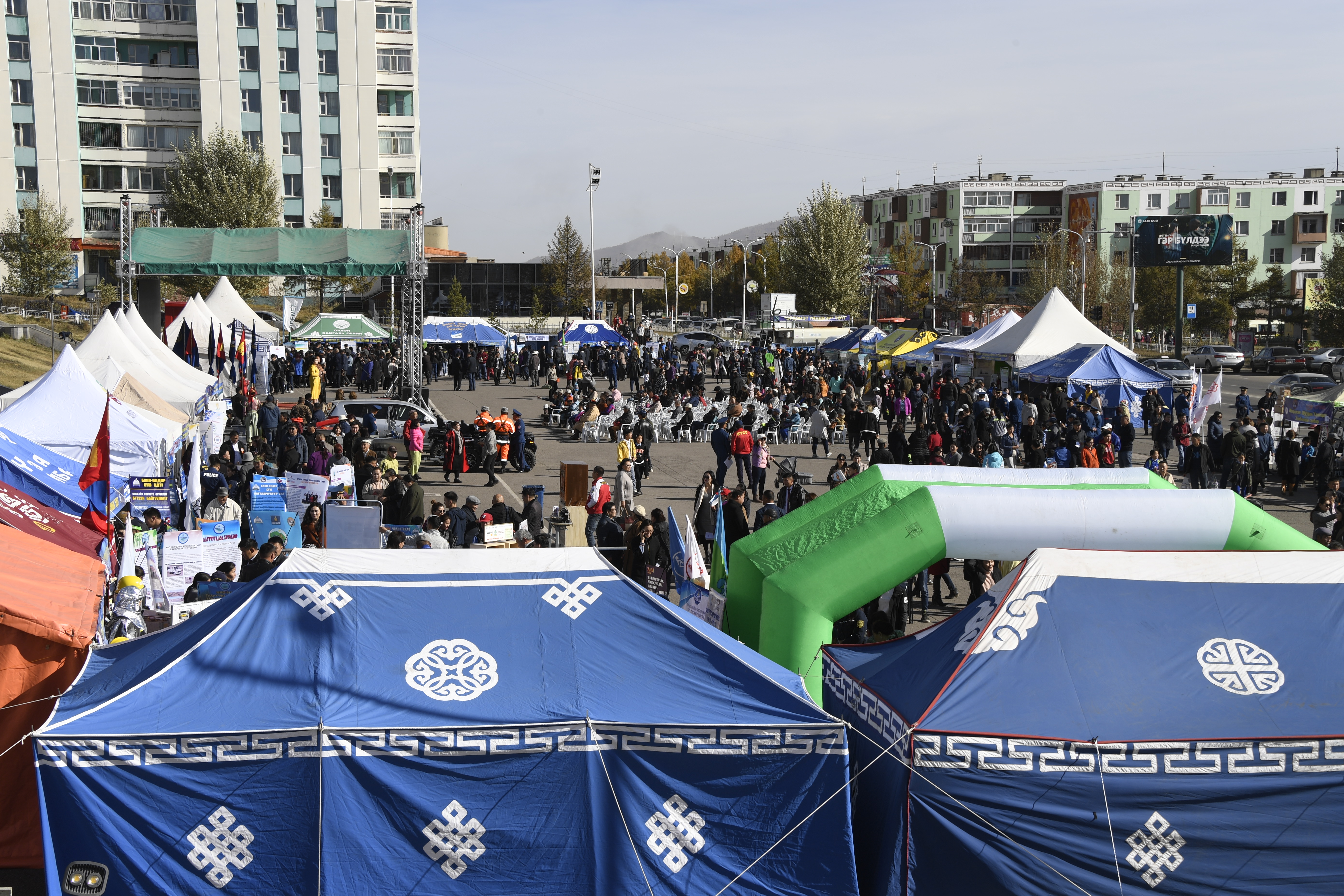 “Иргэн төвтэй төрийн үйлчилгээ” өдөрлөгт Эрдэнэт үйлдвэр хамтран оролцлоо