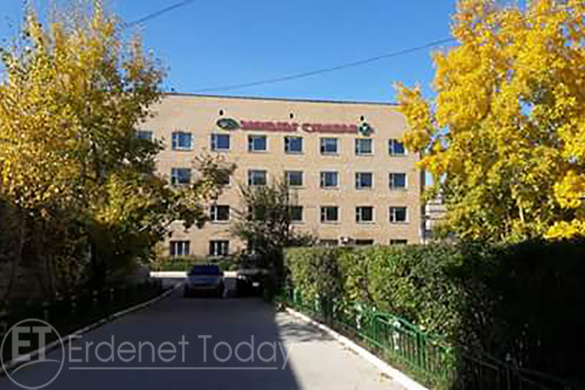 Солонгос эмч нар уурхайчдад үзлэг хийнэ